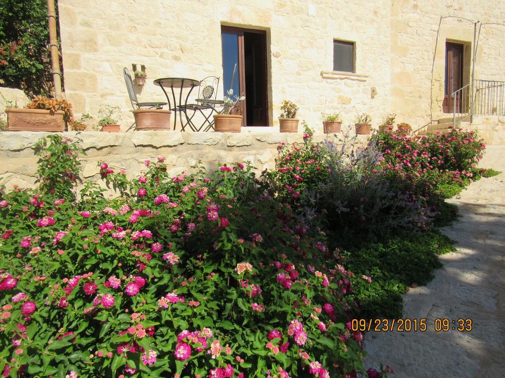 Silva Suri Casa de hóspedes Marina di Ragusa Exterior foto