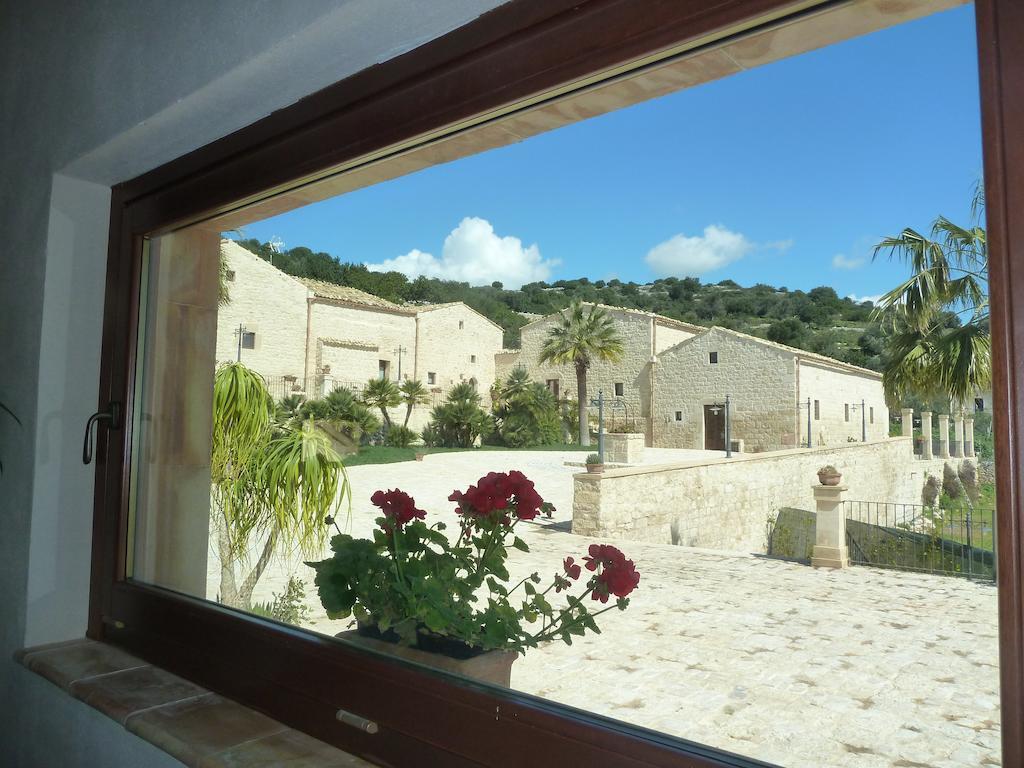 Silva Suri Casa de hóspedes Marina di Ragusa Exterior foto