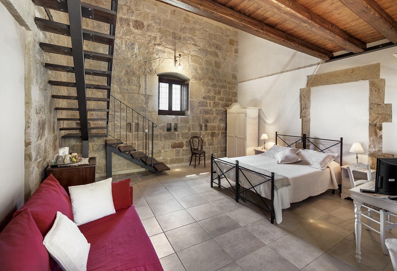Silva Suri Casa de hóspedes Marina di Ragusa Exterior foto