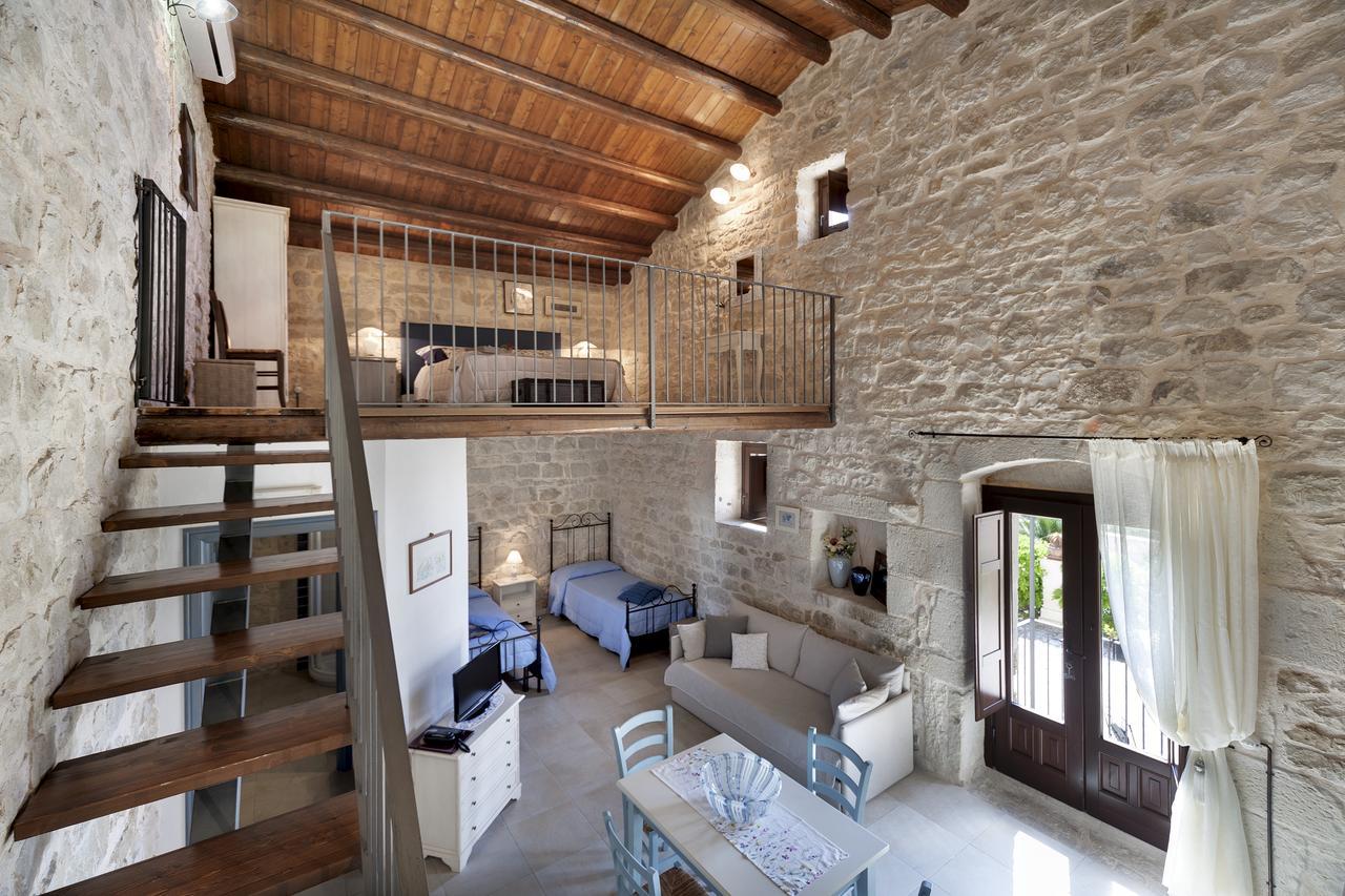 Silva Suri Casa de hóspedes Marina di Ragusa Exterior foto
